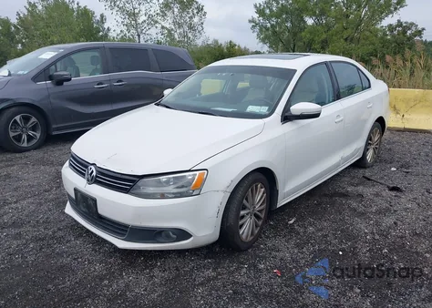 2013 Volkswagen Jetta 2.5L Sel from USA, damaged, VIN 3VWLP7AJ3DM412888